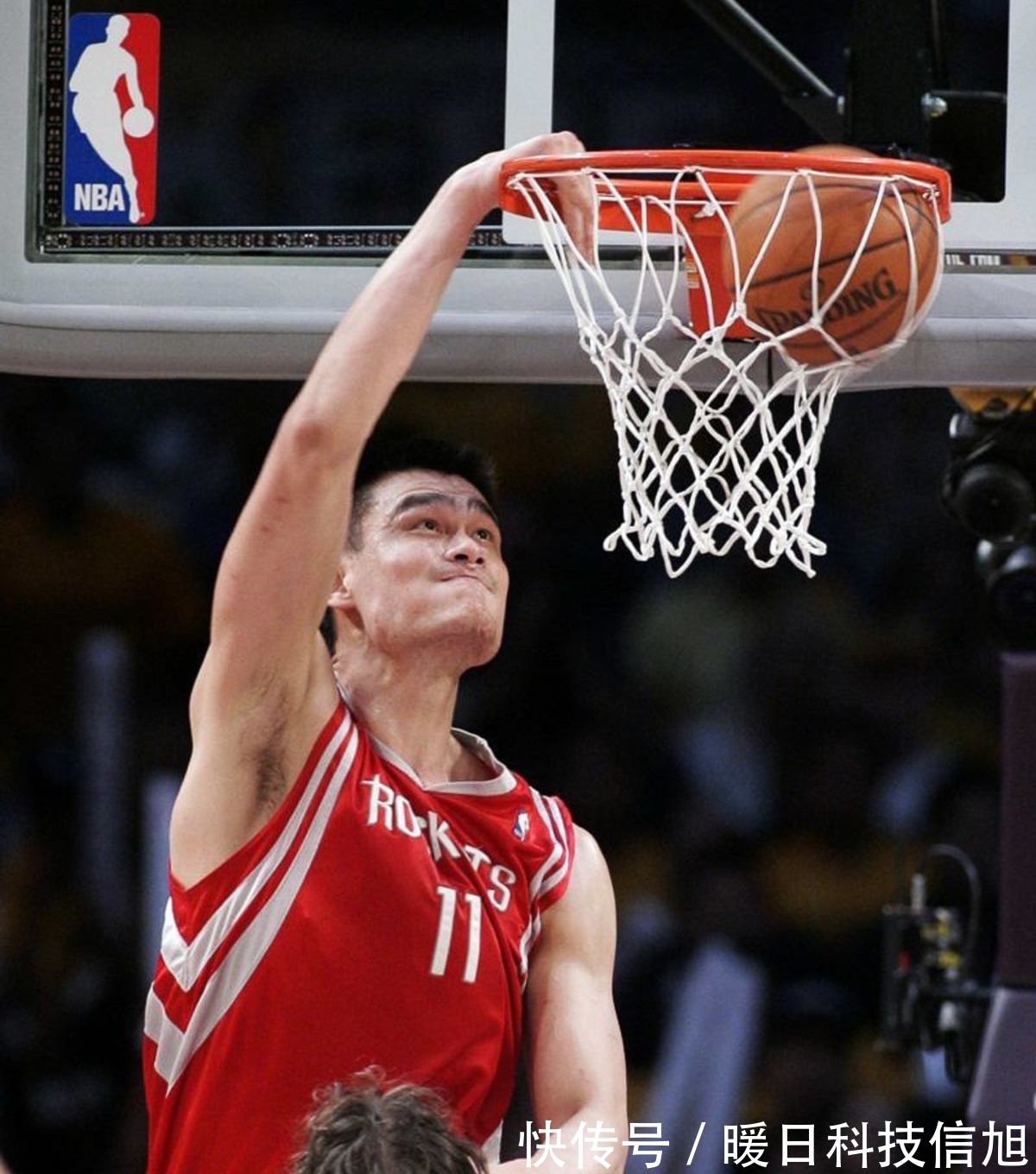 撞上水瓶星的智能AI卡07